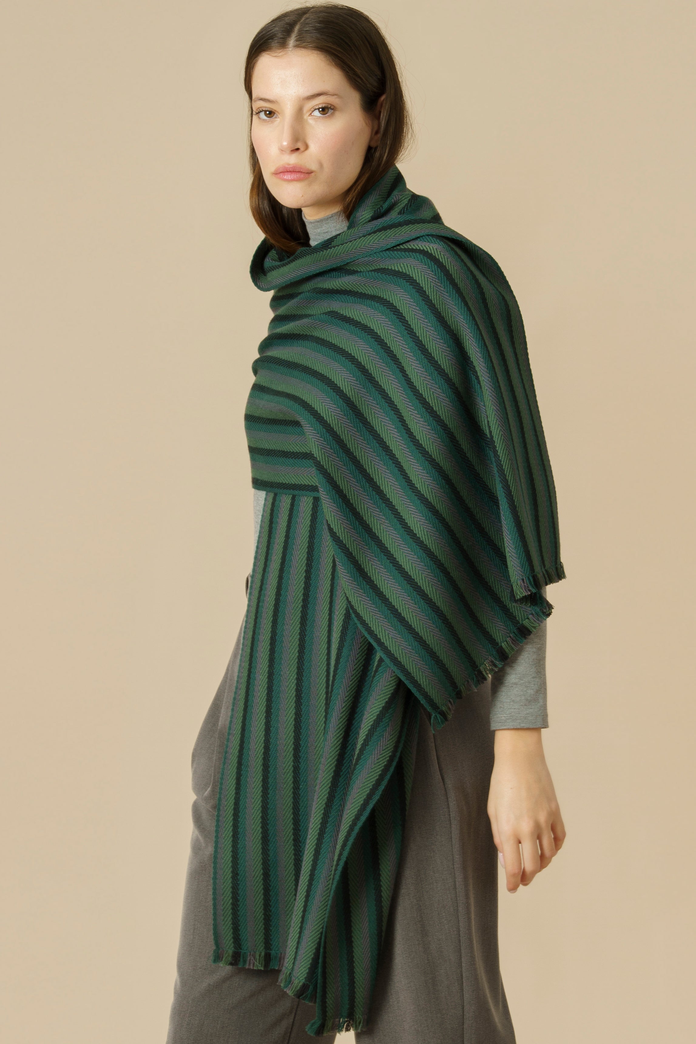 ESTOLA LARÚ - verde