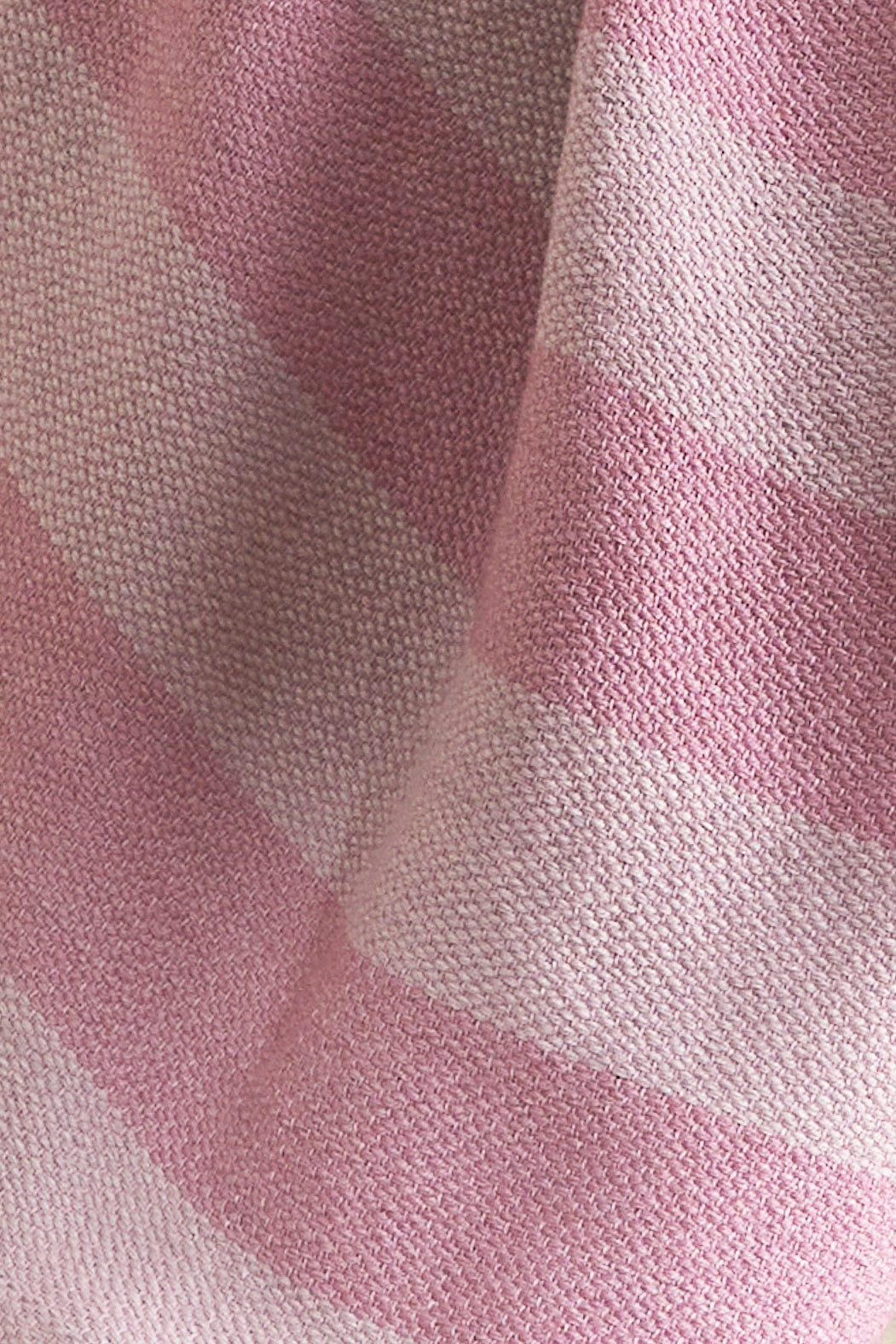 PONCHO LLOMEN